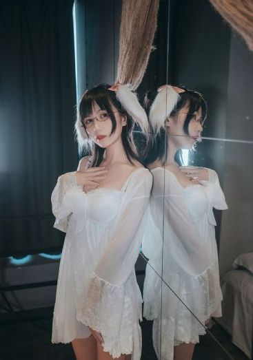 夫妻深夜观看高清完整免费_吉吉电影在线观看