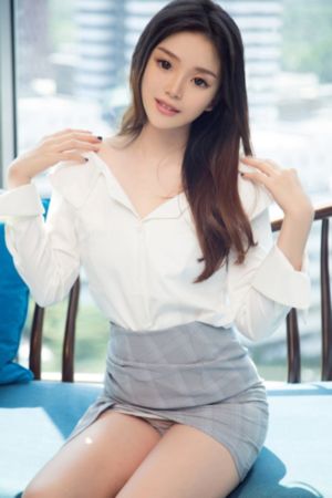 天降女子从二楼掉下来了_中文字幕在线观看