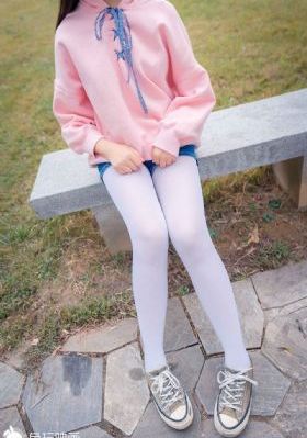 和表姐同居电影_免费手机在线看观看