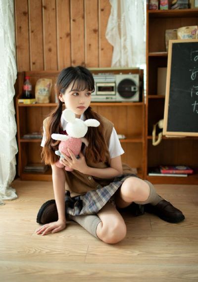 年轻的嫂子7_HD电影完整版