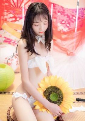 美丽的小蜜桃5_在线影院观看