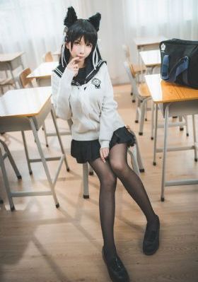 按摩房女大学生_影院在线观看