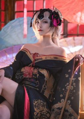 小姐韩版_国产剧在线播放观看